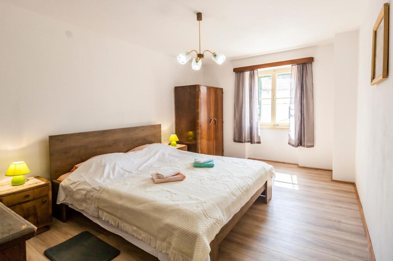 House Krizanic In Marcana, Istria, With 2 Apartments, Total 9 Guests Kültér fotó