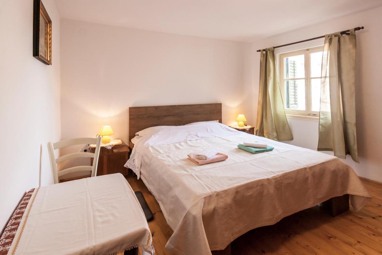 House Krizanic In Marcana, Istria, With 2 Apartments, Total 9 Guests Kültér fotó