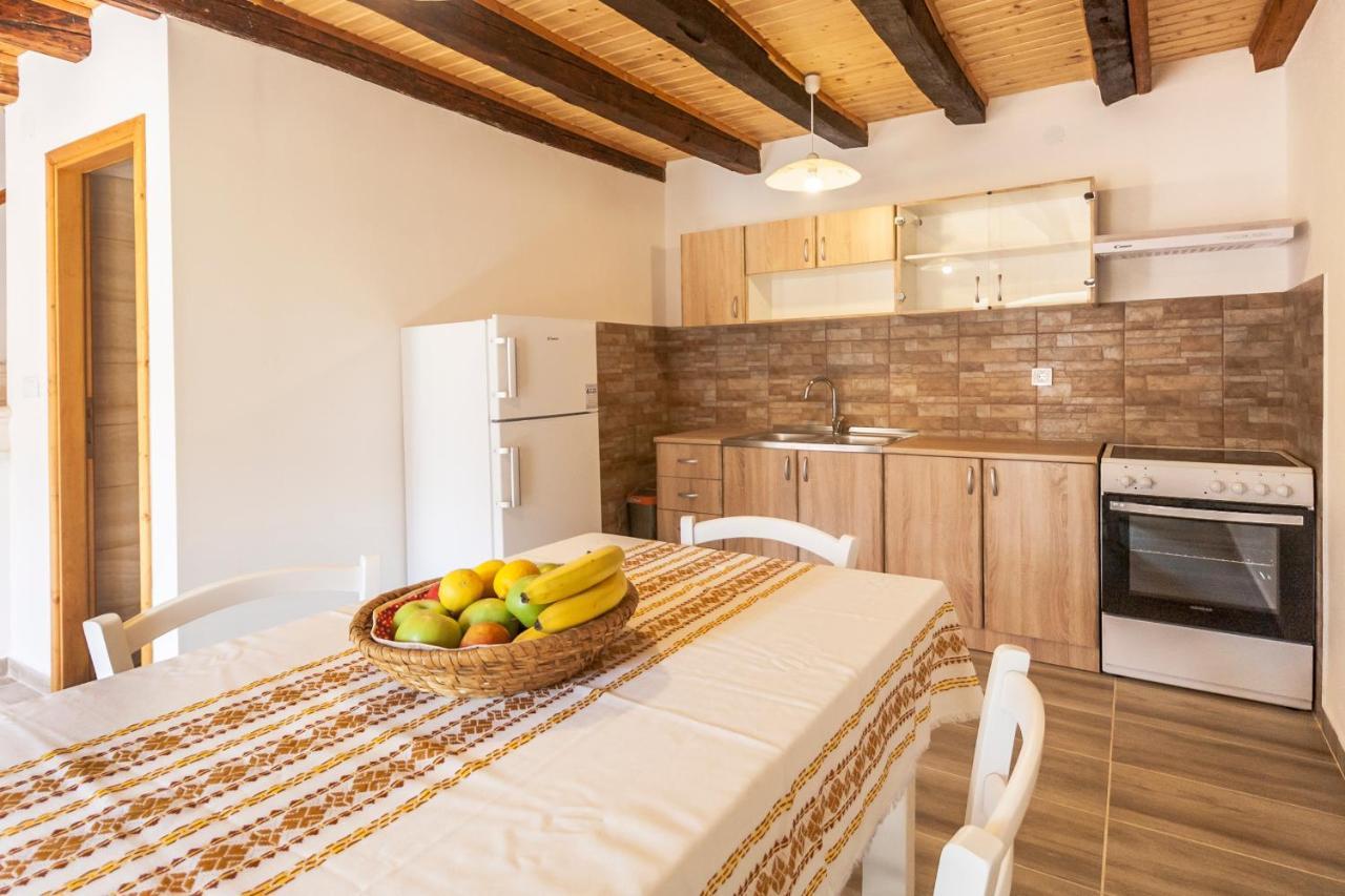 House Krizanic In Marcana, Istria, With 2 Apartments, Total 9 Guests Kültér fotó