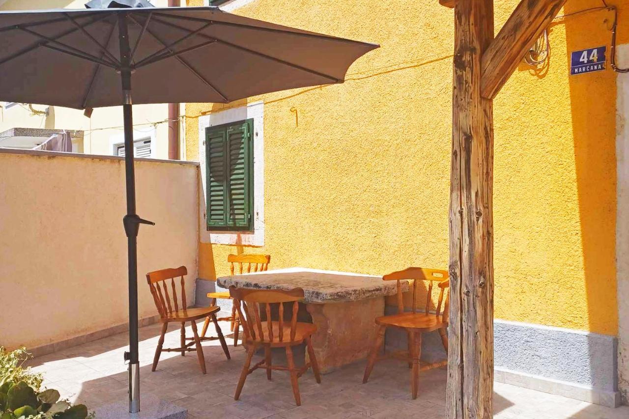 House Krizanic In Marcana, Istria, With 2 Apartments, Total 9 Guests Kültér fotó